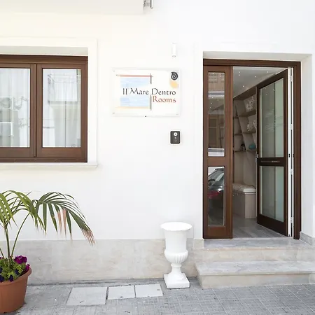 Il Mare Dentro 게스트하우스 산비토로카포